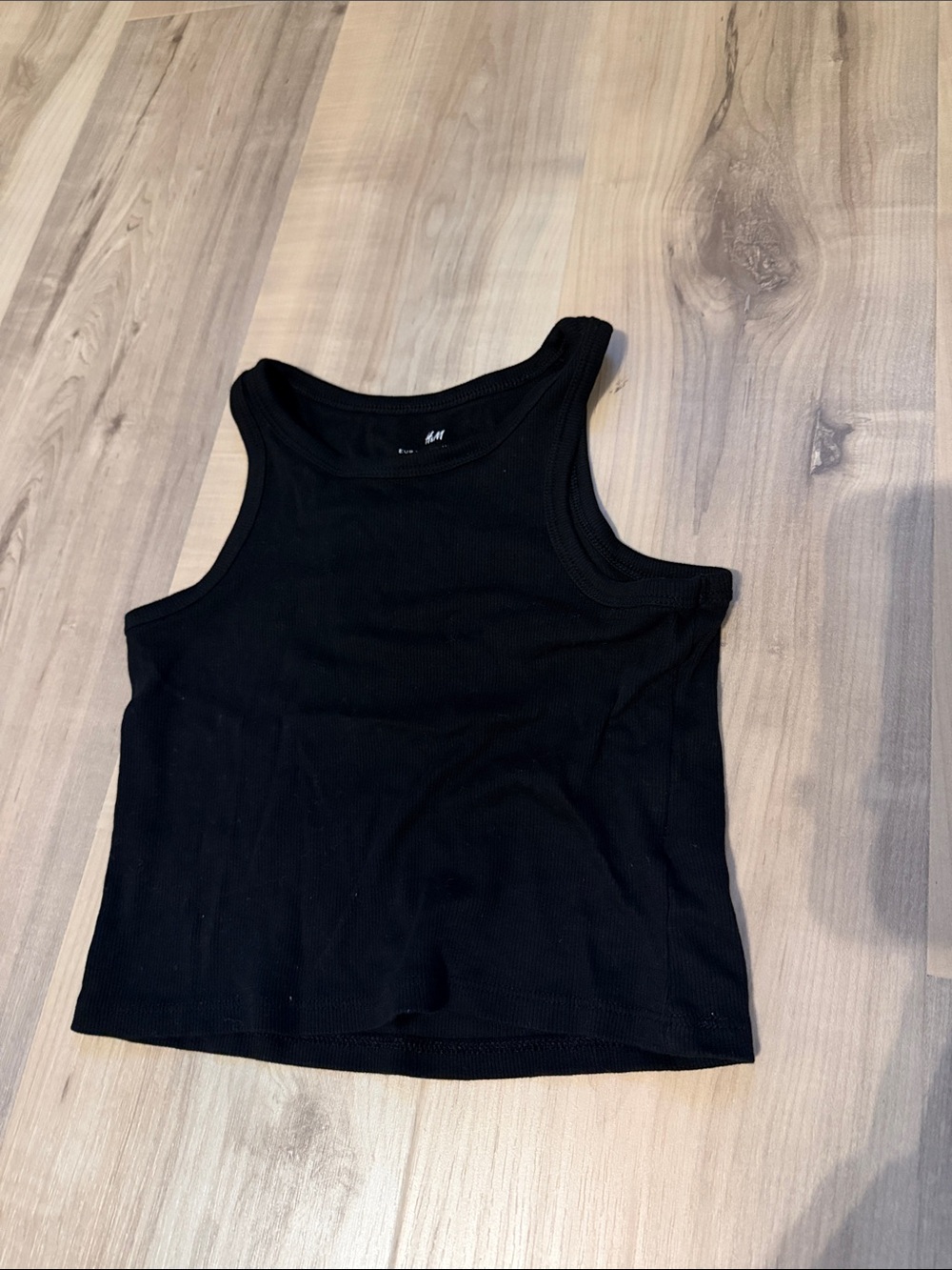 size 12/14 black H&M divided cropped cami